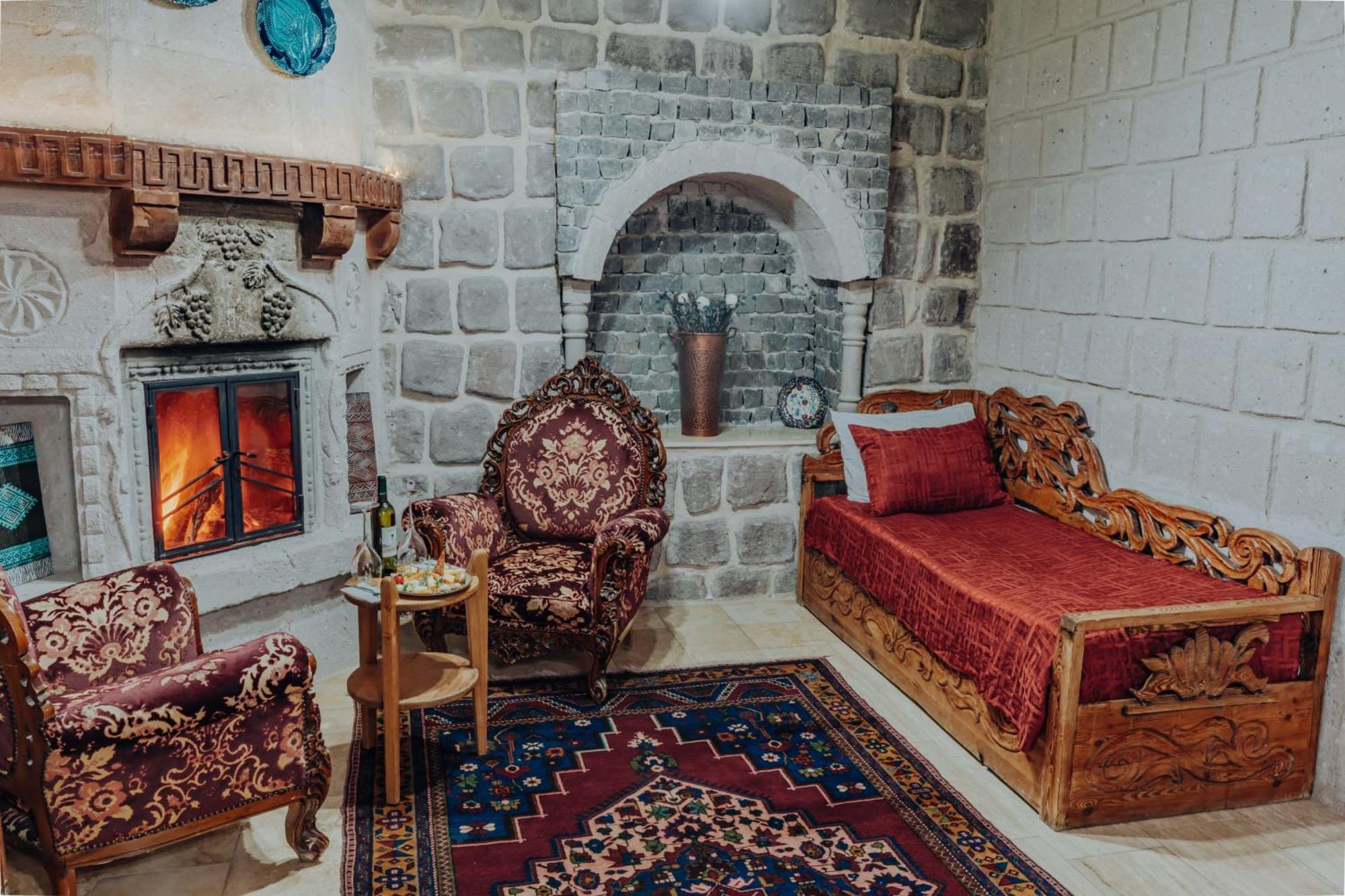 Holiday Cave Hotel Гореме Экстерьер фото